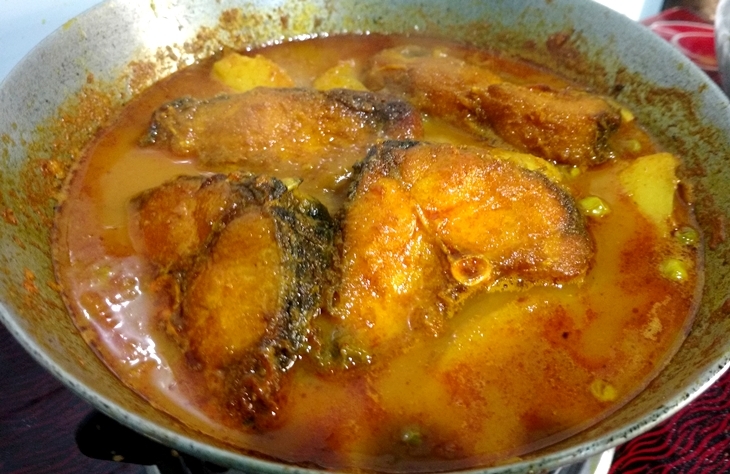 How to cook katla macher jhol